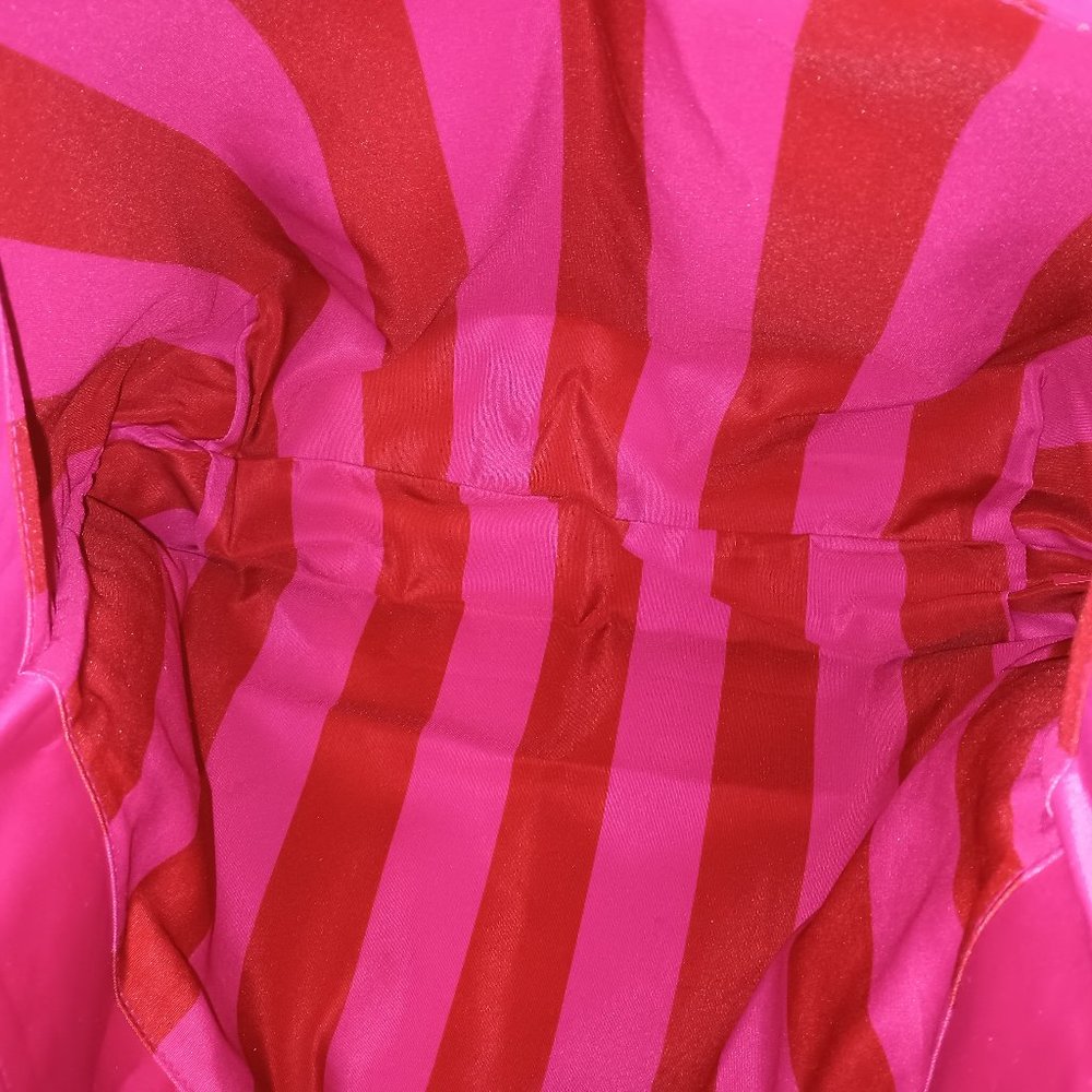 Victoria’s Secret Fuchsia Pink Rhinestone Tote Bag - Picture 8 of 8